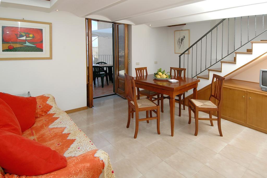 Amalfi 51 Con Vista Mare, Giardino E Terrazze Villa Conca dei Marini Oda fotoğraf